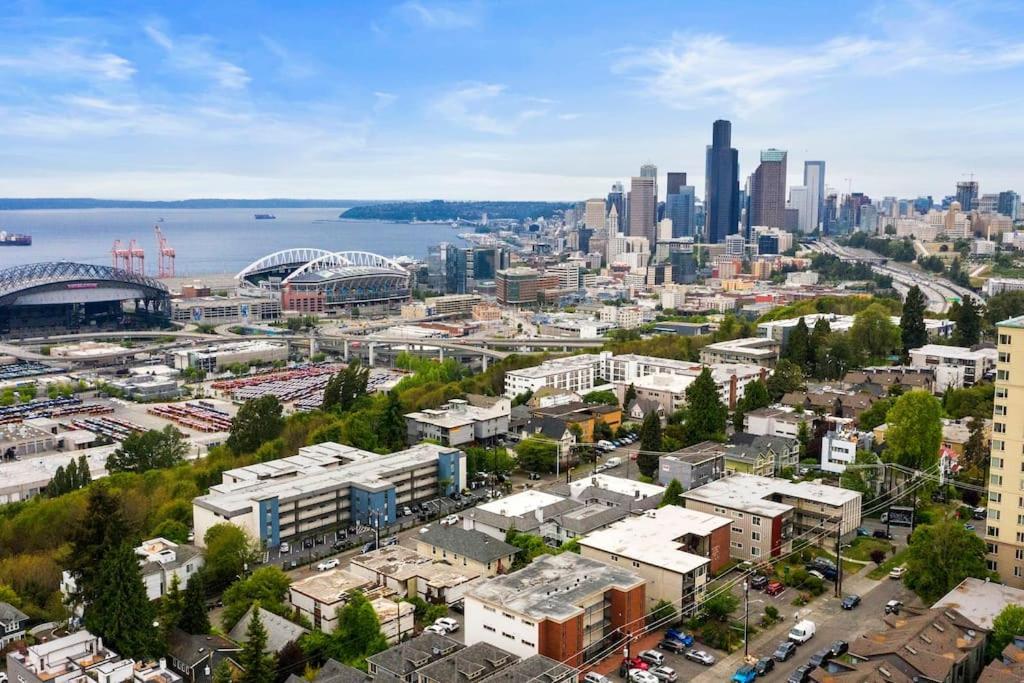 Epicurean Remodel In Central Location. Seattle Exterior foto